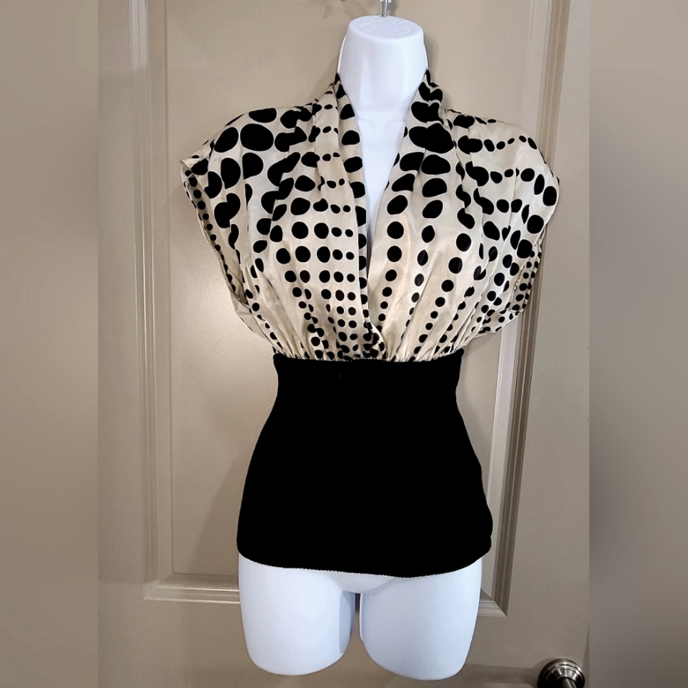 Forever 21 Polka Dot Blouse cream and black size medium